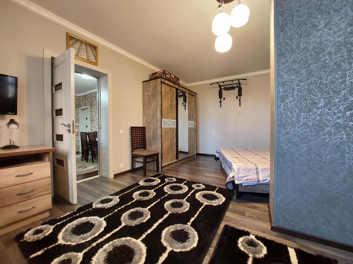 Hi-Tech Apartment In City Center Tashkent Luaran gambar