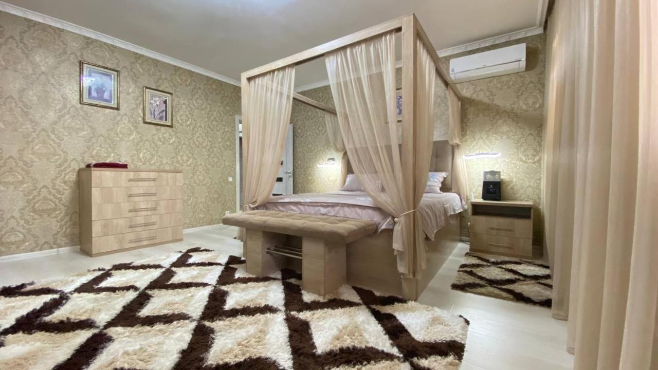 Hi-Tech Apartment In City Center Tashkent Luaran gambar