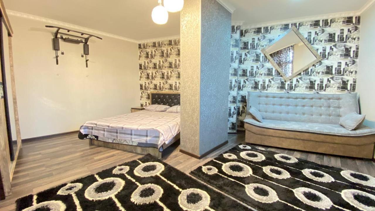 Hi-Tech Apartment In City Center Tashkent Luaran gambar