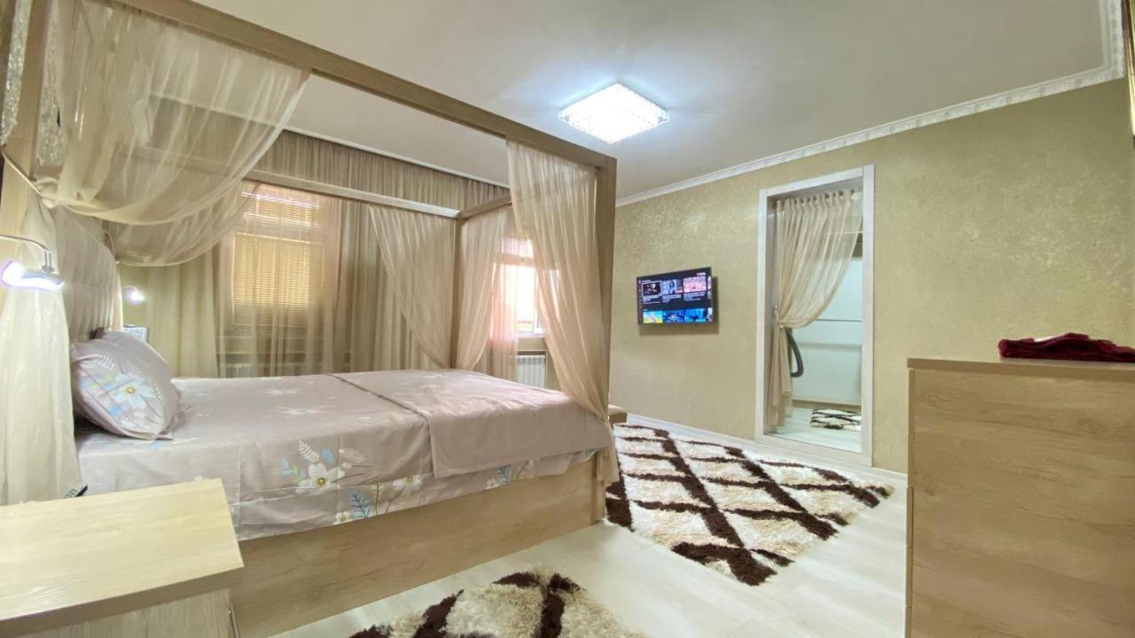 Hi-Tech Apartment In City Center Tashkent Luaran gambar